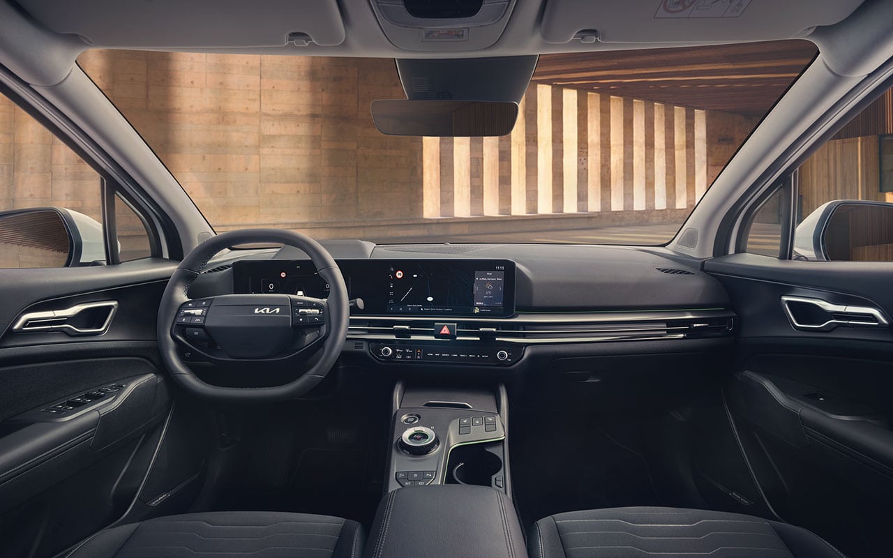 ספורטאז' הייבריד פנים