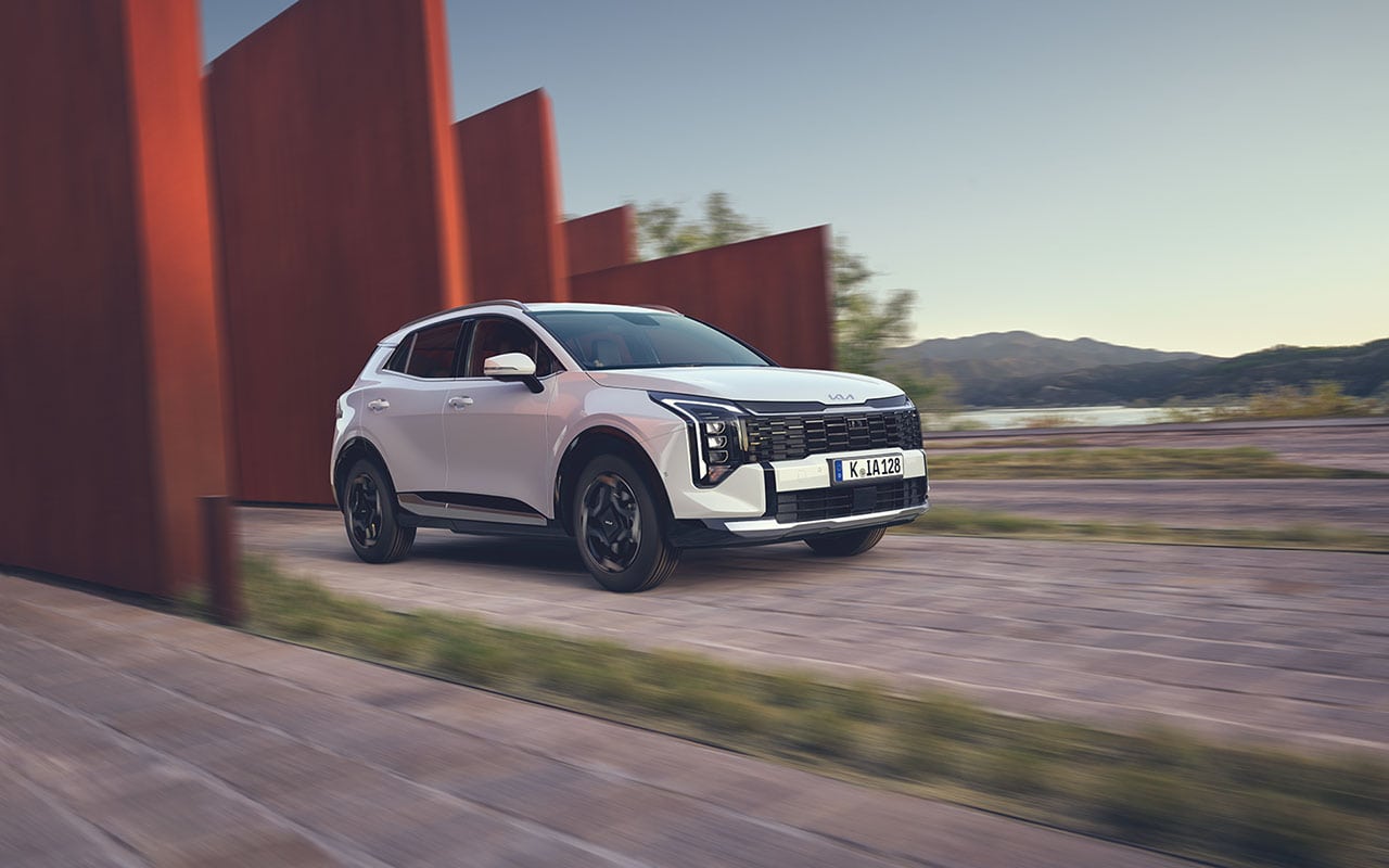 ספורטאז' הייבריד חיצוני